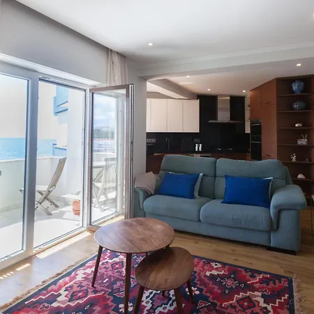 Flh Artsy With Sea View